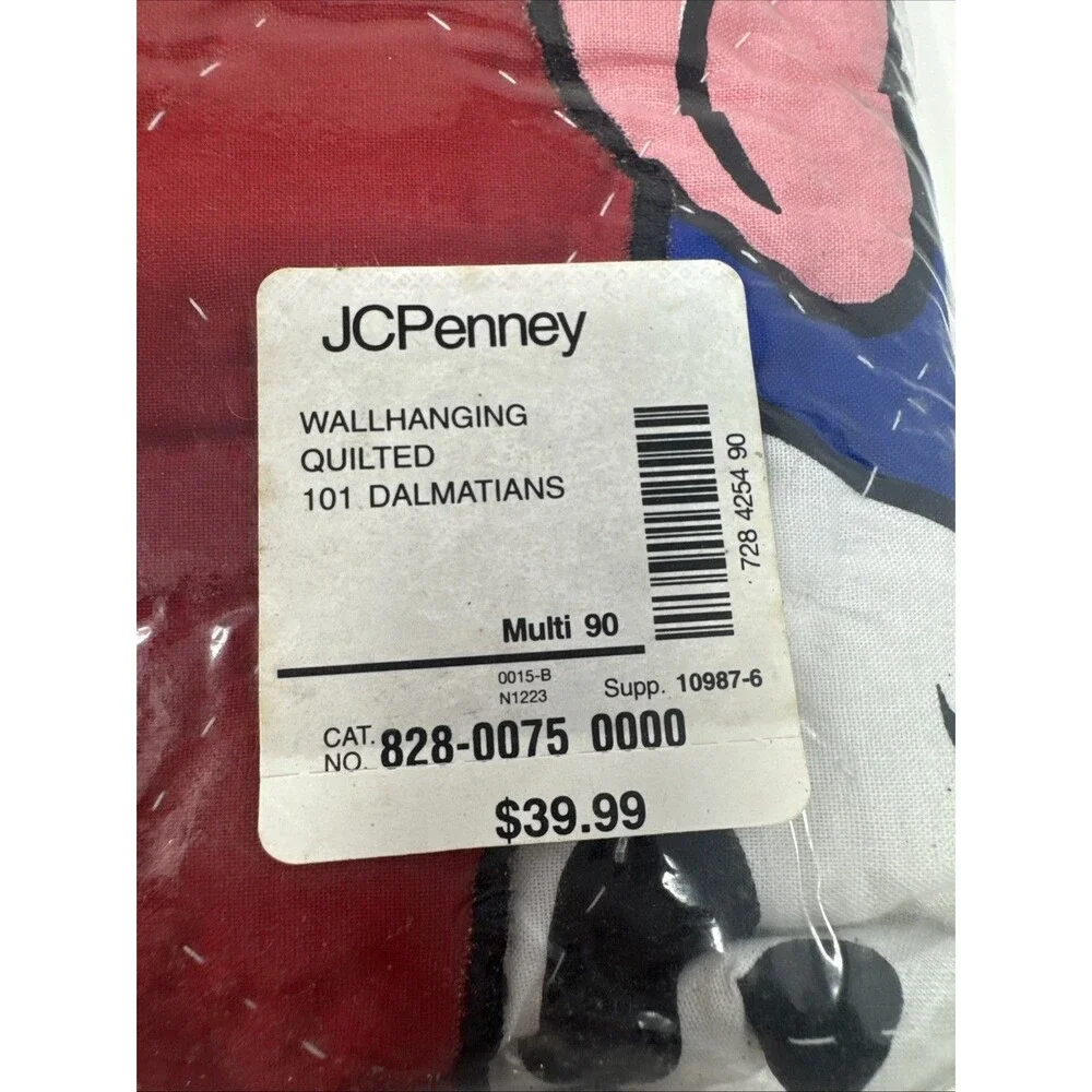 NEW Disney 101 Dalmations Bedroom Wall Hanging Patchwork vintage 30x40 inches